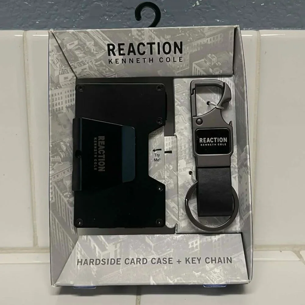 Reaction by Kenneth Cole card case and keychain